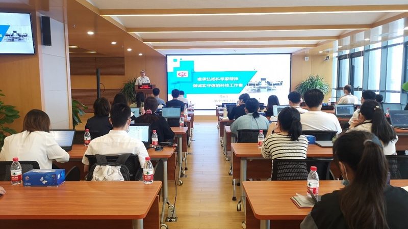 网络课程平台：揭秘其功能与优缺点